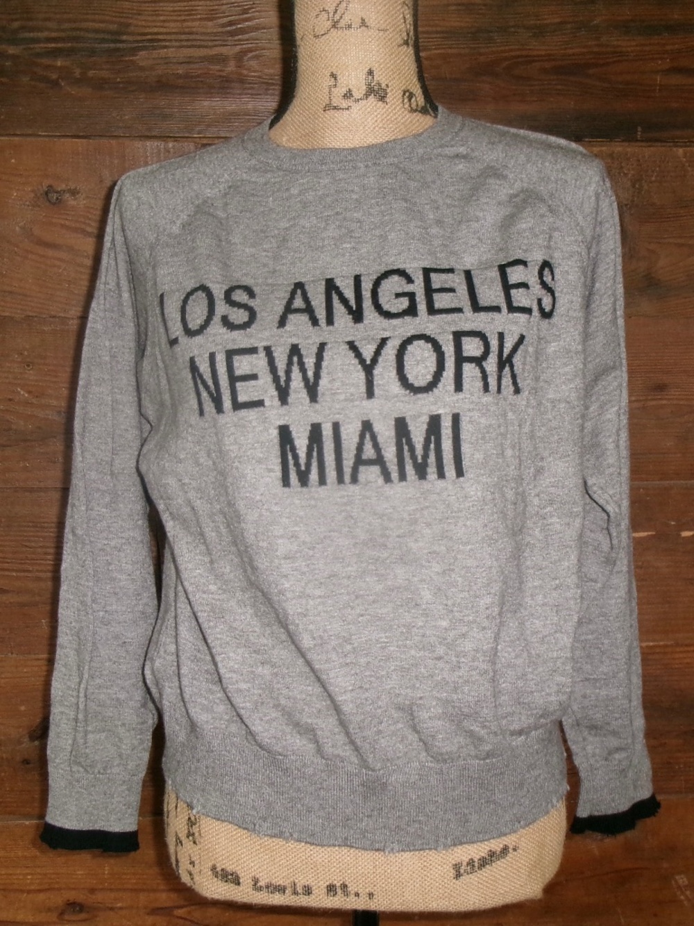 Elan grey graphic jumper size S